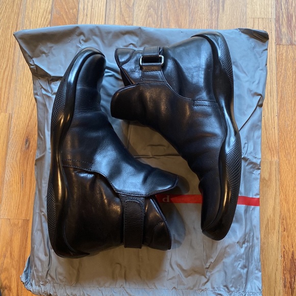 Prada Men’s Black Booty Pull-on with Strap Size 10 - Picture 6 of 14